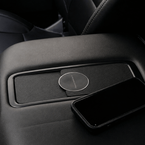 Full Console – No Factory Wireless Charging