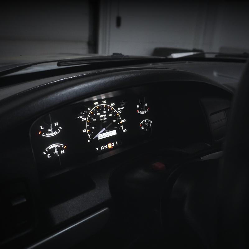 XL Modern Cluster Faceplate Kit | 1992-1996 F-150, F-250, Bronco (gas non-tach)