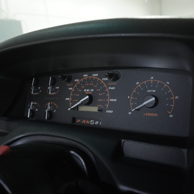 XLT Sport - Dash Skinz KM/H