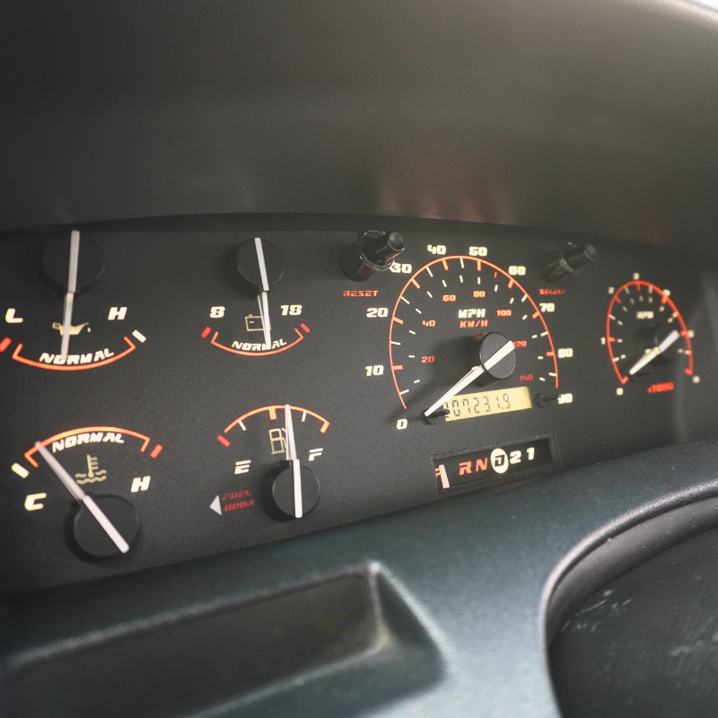 XLT Sport Cluster Faceplate Kit | 1992-1996 F-150, F-250, Bronco (gas with-tach)