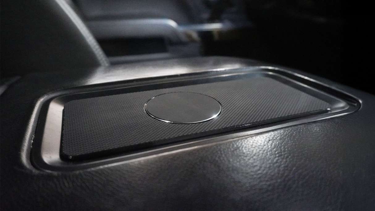 HyperVolt 2.0 - GMC & Chevy Magsafe Console Charger Upgraded